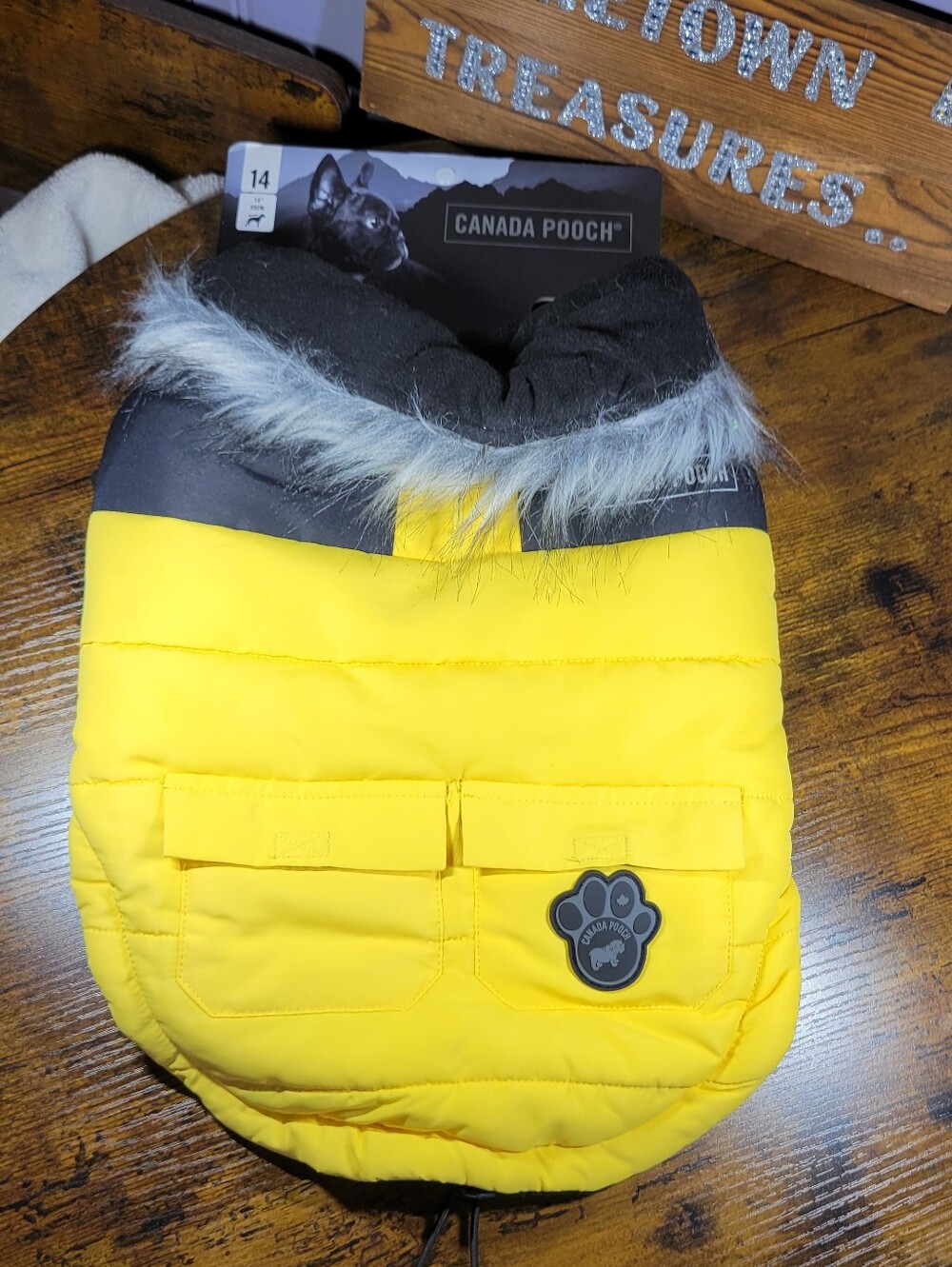 Canada Pooch size 14 True North Parka with Faux Fur Trim hood